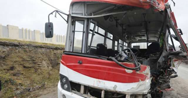 SON DƏQİQƏ: Bakıda sərnişin avtobusu qəzaya düşdü, xeyli sayda yaralı var –  FOTO