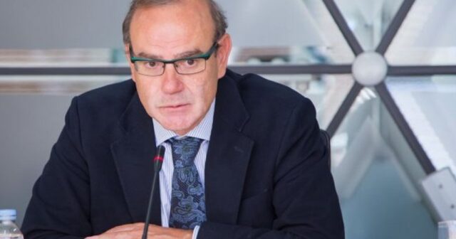 Enrike Mora: “Azərbaycan Avropa İttifaqı üçün çox vacib tərəfdaşdır”