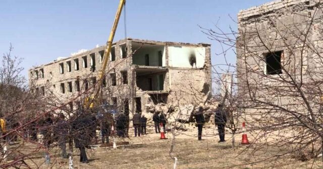 Nazirlikdən məktəbin çökməsi barədə – Məlumat