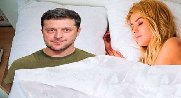 Çexiyada Zelenskinin təsviri olan yastıq buraxıldı