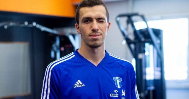 Polşa klubu Azərbaycan millisinin futbolçusunun maaşını ödəyə bilmir