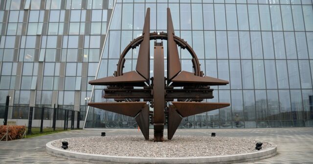 NATO müdafiə nazirlərinin fövqəladə toplantısı keçiriləcək
