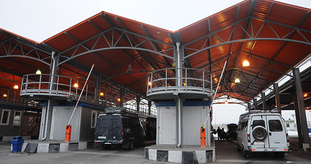 Rusiya Çinlə quru sərhədini açır