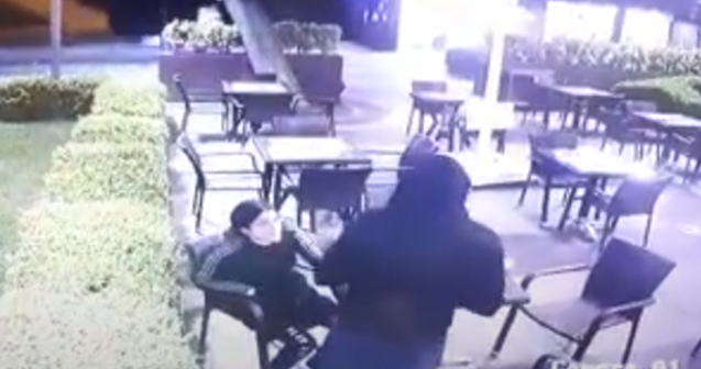 SON DƏQİQƏ: Azərbaycanlı kişi Türkiyədə parkda arvadını güllələdi – VİDEO