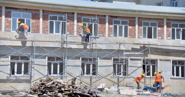 Bakıda məktəblərin tikintisi və təmirinə 15,6 milyon manat ayrılıb