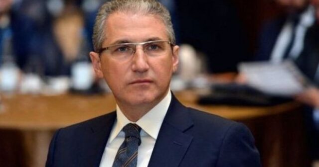 Baş nazir Muxtar Babayevlə bağlı qərar imzaladı