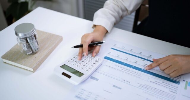 Azərbaycanın qiymətli kağızlar bazarı 24% böyüyüb