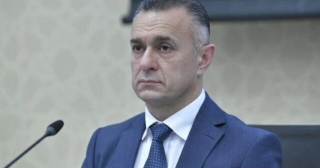 Xaricdə oxuyub gələn tibb işçiəri imtahandan keçiriləcək – Nazirdən əmr