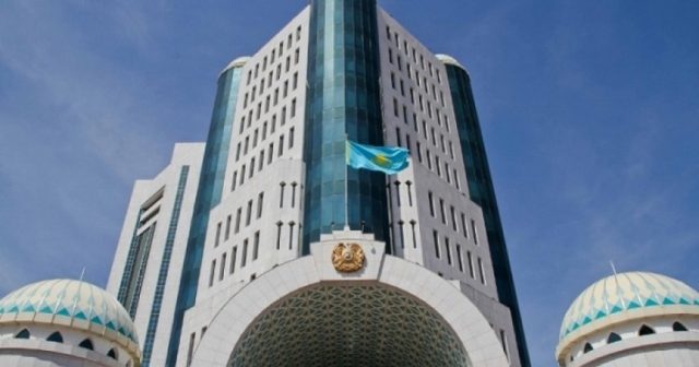 Qazaxıstan parlamenti Ermənistana neft məhsullarının tədarükünə dair sazişi ratifikasiya edib