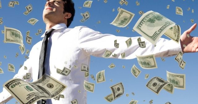 Pandemiya dövründə dünyada hər 30 saatda yeni milyarder ortaya çıxır