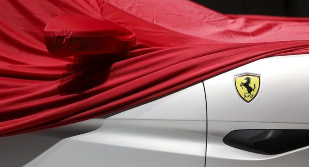 “Ferrari” ilk krossoverini sentyabrda təqdim edəcək