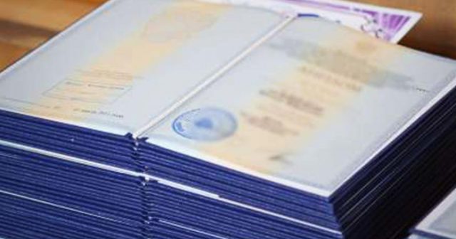 Ötən il 100-ə yaxın tələbənin diplomu saxta olub