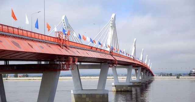 Rusiya ilə Çin arasında yeni körpü açıldı