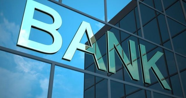 Mərkəzi Bank: “Azərbaycan bank sektorunun kövrəkliyi azalıb”