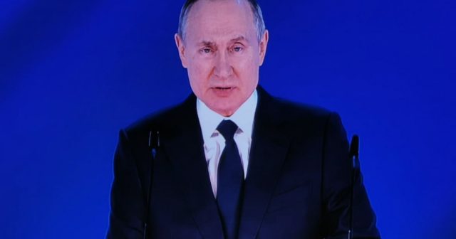 Putin: Xüsusi əməliyyatın müddəti barədə danışmaq düzgün deyil