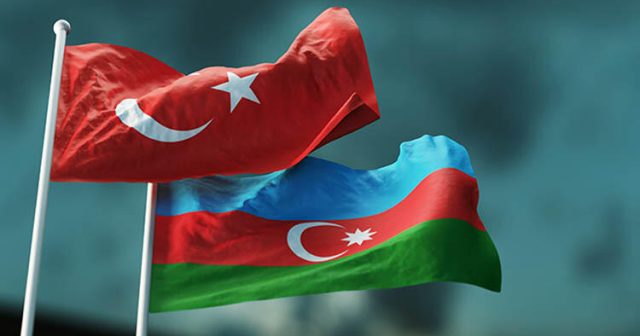 Bəyannamə Azərbaycan ilə Türkiyə arasındakı tarixi münasibətlərə əsaslanır