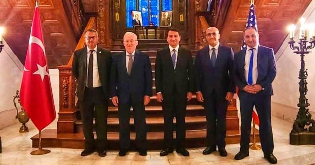 Azərbaycan Prezidentinin köməkçisi Türkiyənin ABŞ-dakı səfiri ilə müzakirələr aparıb