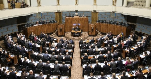 Finlandiya Rusiya ilə sərhəddə hasar çəkə bilər