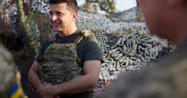 Zelenski Britaniyaya sanksiyalar siyahısını genişləndirdiyinə görə minnətdarlıq edib
