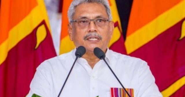 KİV: “Şri-Lanka Prezidenti ölkəsini tərk edib”