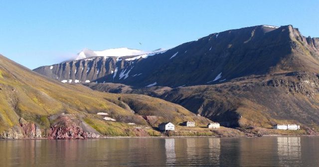 Norveçlə Rusiya arasında Şpitsbergen adasına görə yaranan gərginlik aradan qalxıb