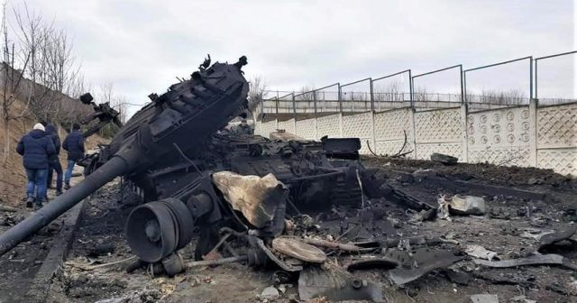 Ukrayna Baş Qərargahı: “Son sutkada Rusiyanın daha 7 tankı məhv edilib”