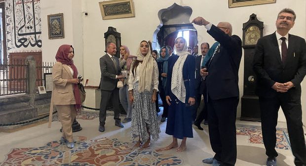 Mehriban Əliyeva Konyada Mövlanə Muzeyini ziyarət etdi