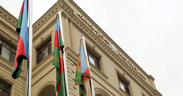 Müdafiə Nazirliyi: “Azərbaycan Ordusunun mülki əhalini və infrastrukturu hədəfə alması barədə məlumatlar yalandır”