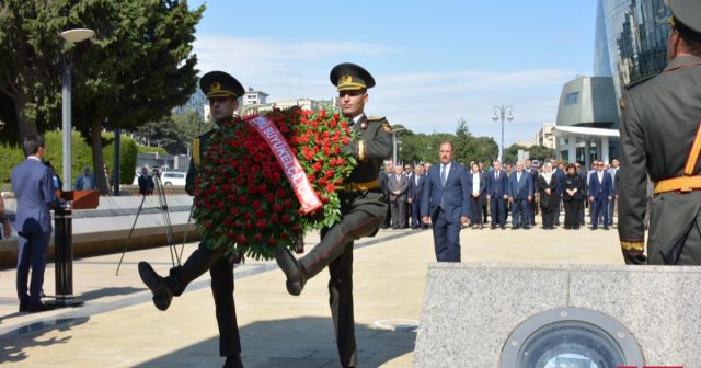 Türkiyə səfirliyi Bakının azadlığı uğrunda şəhid olanları yad edib