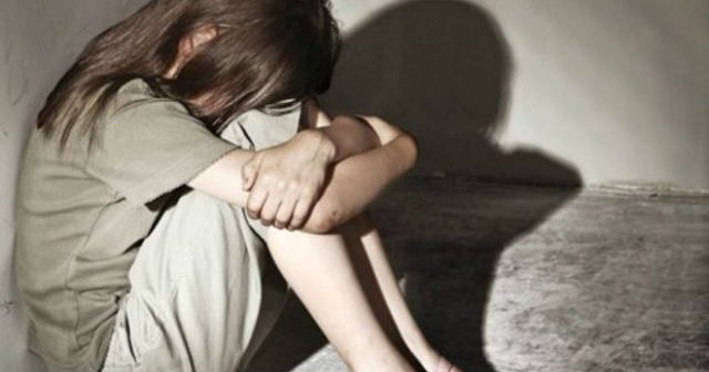 SON DƏQİQƏ: 13 yaşlı nəvəsinə cinsi təcavüz edən baba saxlanıldı – İYRƏNC OLAY
