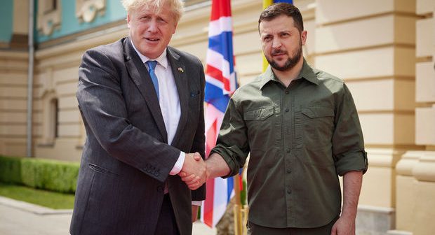Conson Britaniyanın baş naziri kimi sonuncu dəfə Zelenski ilə danışıb