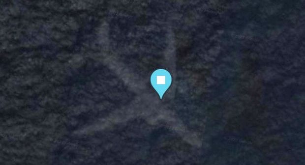 “Google” xəritəsi ilə Atlantik okeanında sirli obyekt aşkarlanıb – FOTO