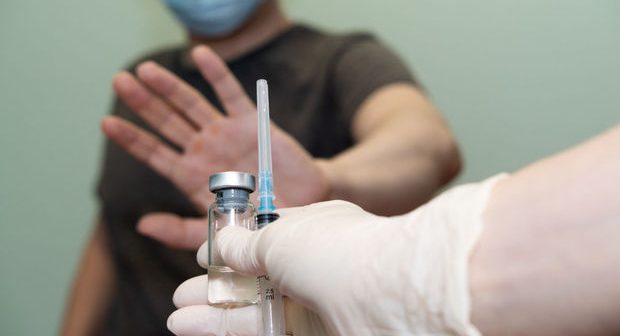 Koronavirusun müalicəsində yeni üsul: İynəsiz vaksin təsdiqləndi
