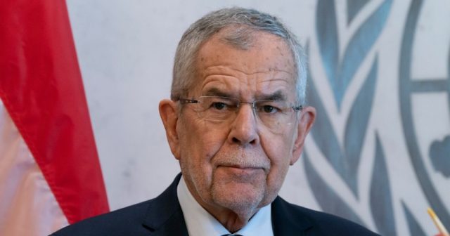 Avstriyanın dövlət başçısı ikinci müddətə prezident seçilib