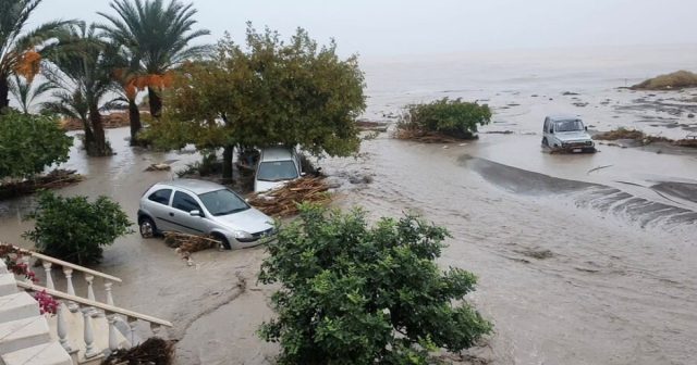 Krit adasında sel insan tələfatına səbəb olub