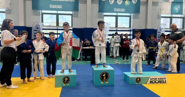 “Judo Club 2012″nin yetirmələri Türkiyədən 16 medalla qayıdıblar