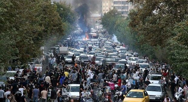 Tehrandakı iğtişaşların şəhərə vurduğu zərər məlum olub