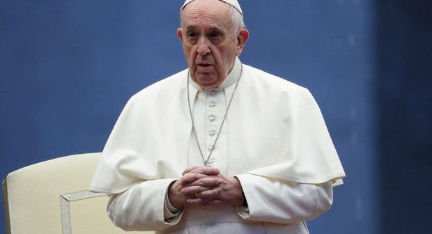 Papa Fransisk: “Müharibələr heç vaxt problemləri həll etmir”