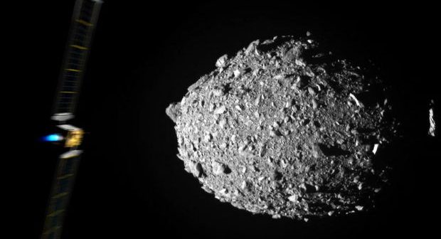 Kamikadze zondu ilə vurulan asteroid orbitini dəyişdi – FOTO/VİDEO