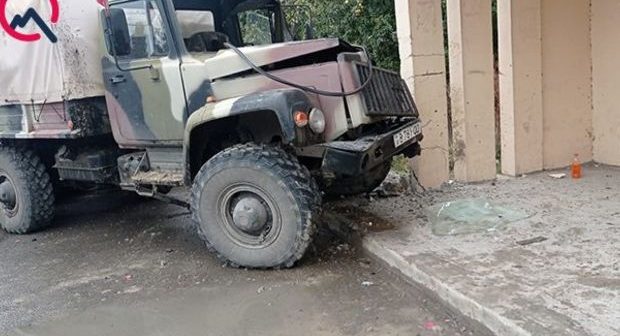 Azərbaycanda hərbi maşın qəzaya uğradı: Yaralılar var