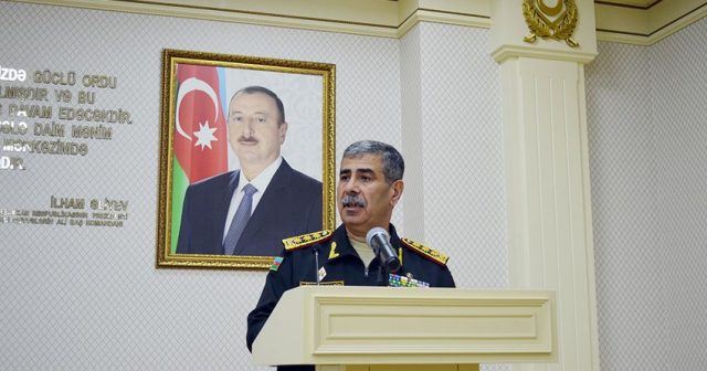 Zakir Həsənov Rusiya sülhməramlılarının yerləşdiyi əraziləri daimi nəzarətdə saxlamağı tapşırıb