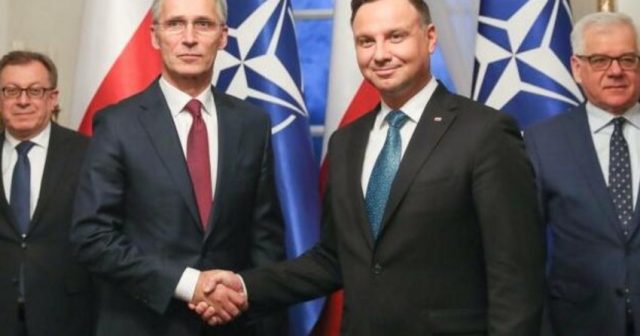 NATO Baş katibi Polşa Prezidenti ilə sərhəddəki son hadisələri müzakirə edib