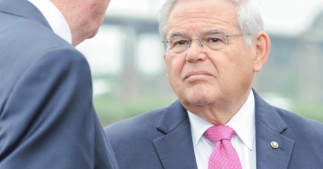 ABŞ-da ermənipərəst senatorun həyat yoldaşı ilə bağlı istintaq aparılır
