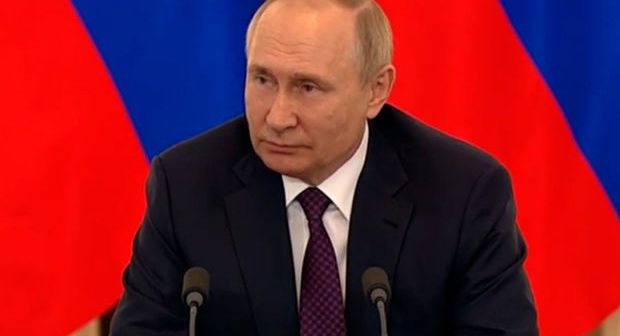 Putin: “Sülh müqaviləsi kompromis nəticəsində əldə olunacaq” – VİDEO