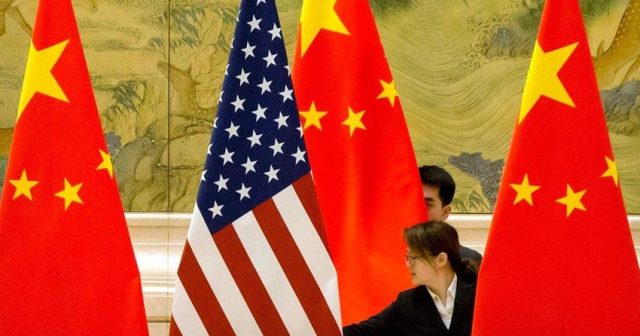 ABŞ-ın vitse-prezidenti Çinin sədri ilə görüşüb