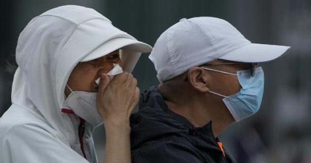 Çində koronavirusa yoluxma rekord həddə çatdı