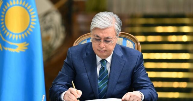 Tokayev Qazaxıstanın ədliyyə nazirini vəzifəsindən azad edib