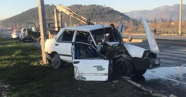 Türkiyədə yol qəzası: 2 ölü, 4 yaralı