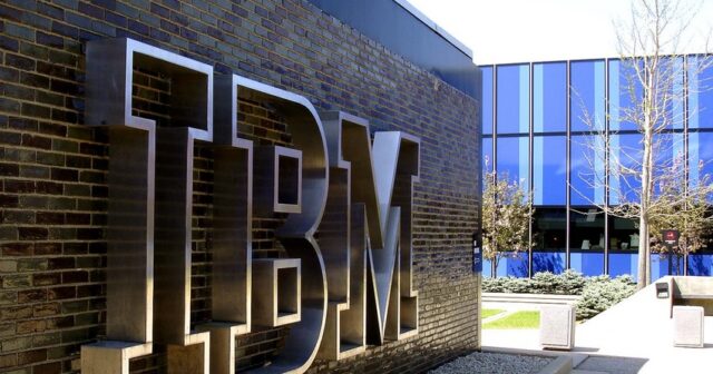 KİV: IBM 4 minə yaxın əməkdaşını ixtisar edəcək