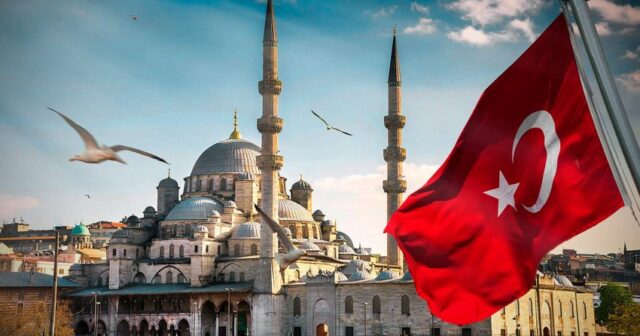 İtaliya XİN: Türkiyə Ukraynada sülhün əldə olunmasında həlledici rol oynaya bilər